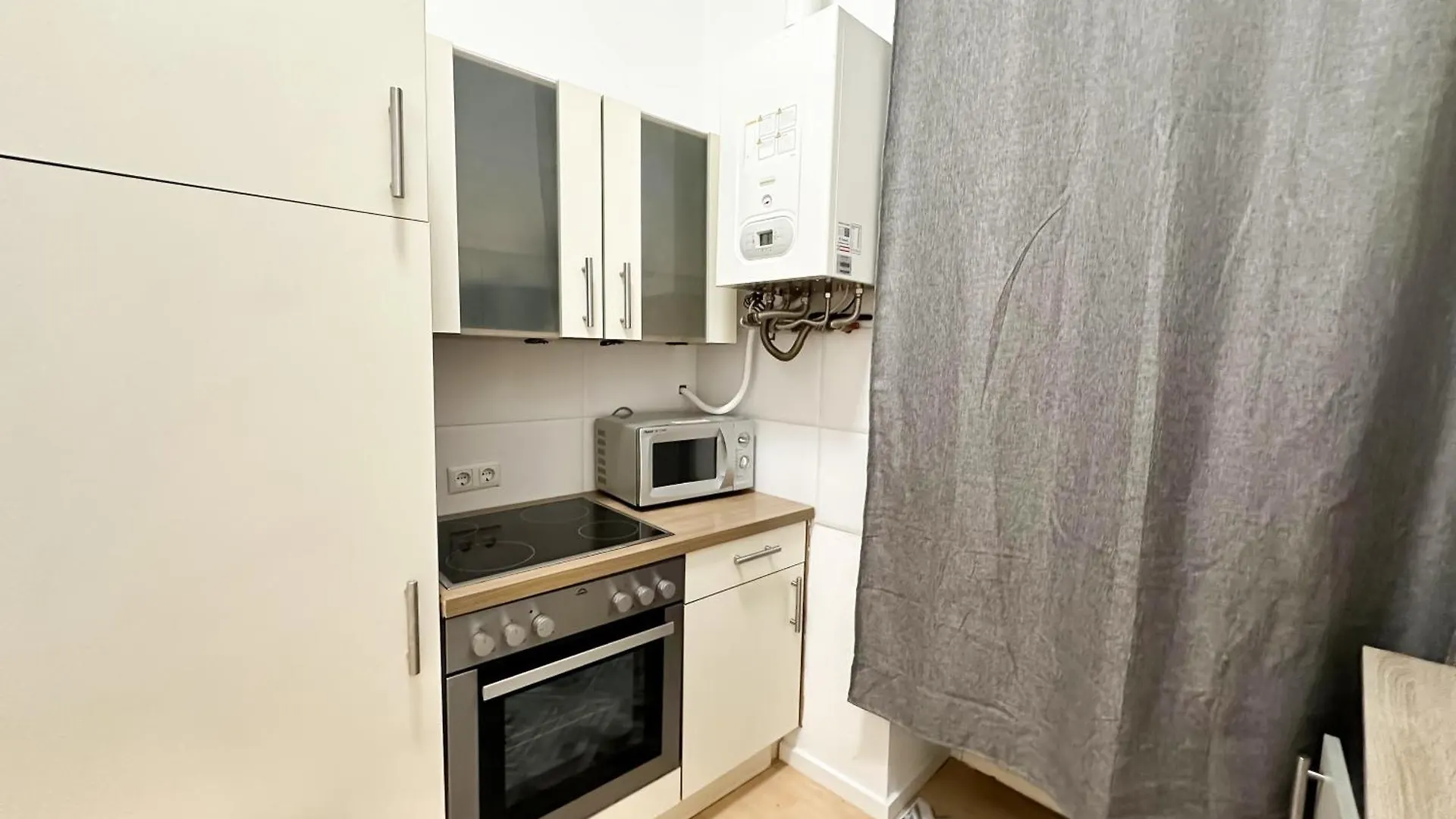 Family Apartment Kl10 Vienna 0*,  Austria